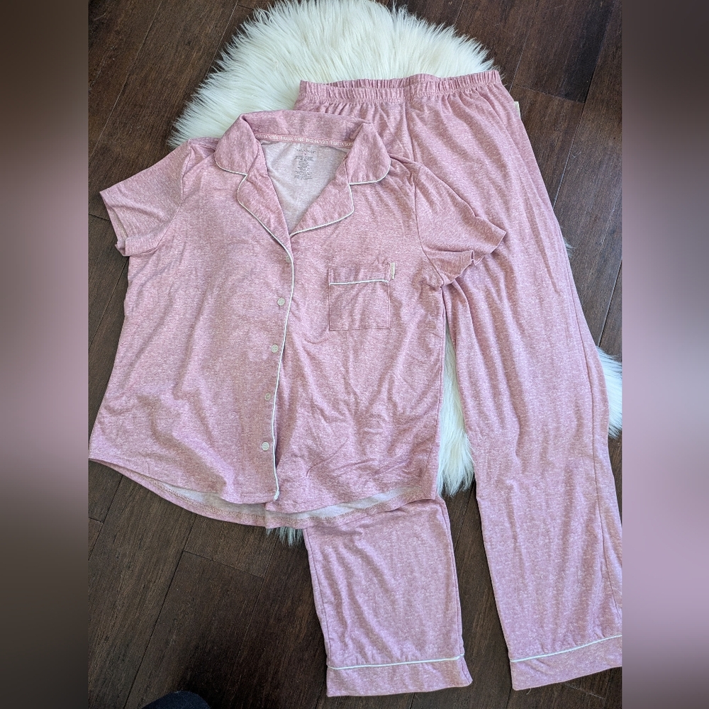 Thalia Sodi Pink Pajama Set Short Sleeve Top Pants White Trim M Medium